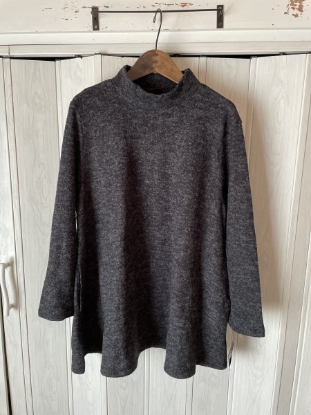 ◆creald/クレアルド/グレーのハイネックニットチュニック/新品◆sp拍卖