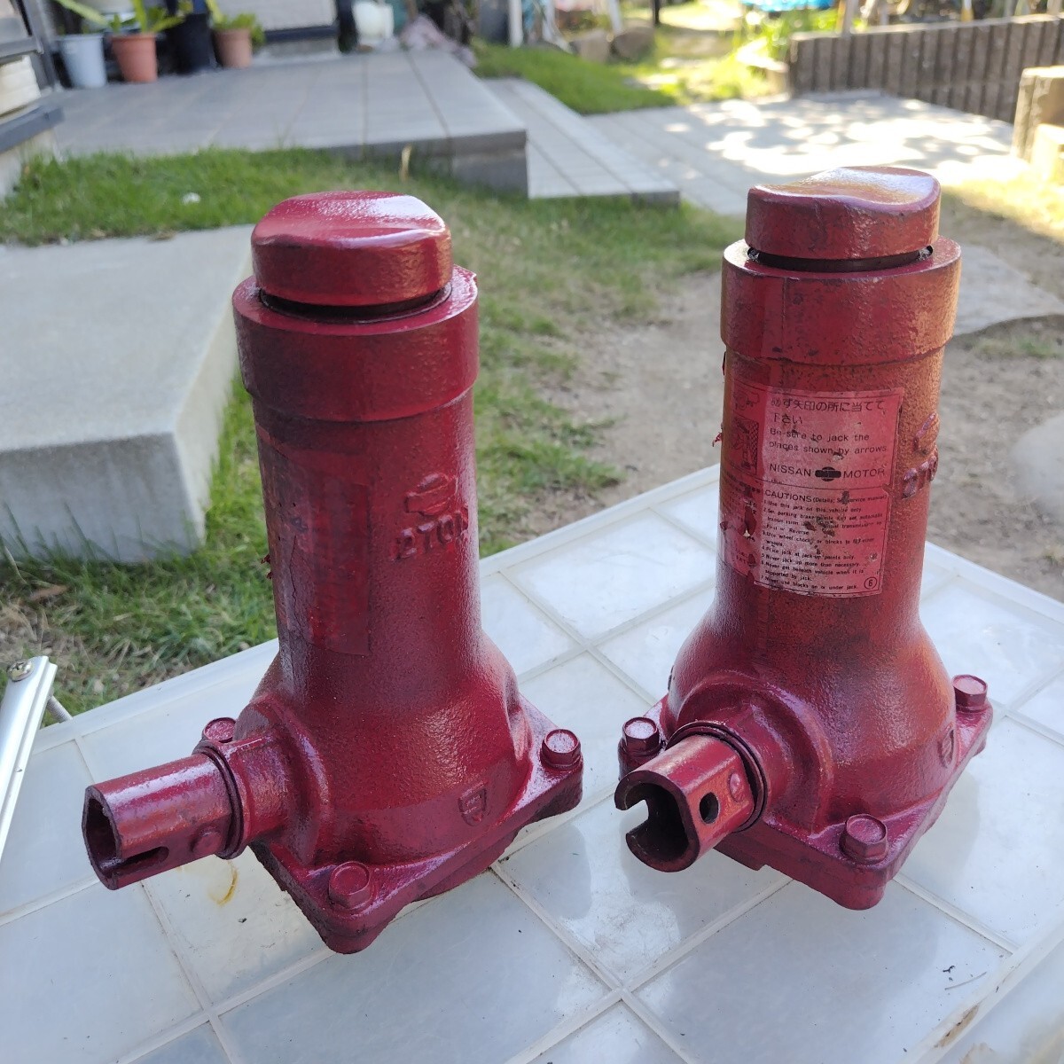 ニッサン ダルマジャッキ 2トン 2個で!! (中古)拍卖