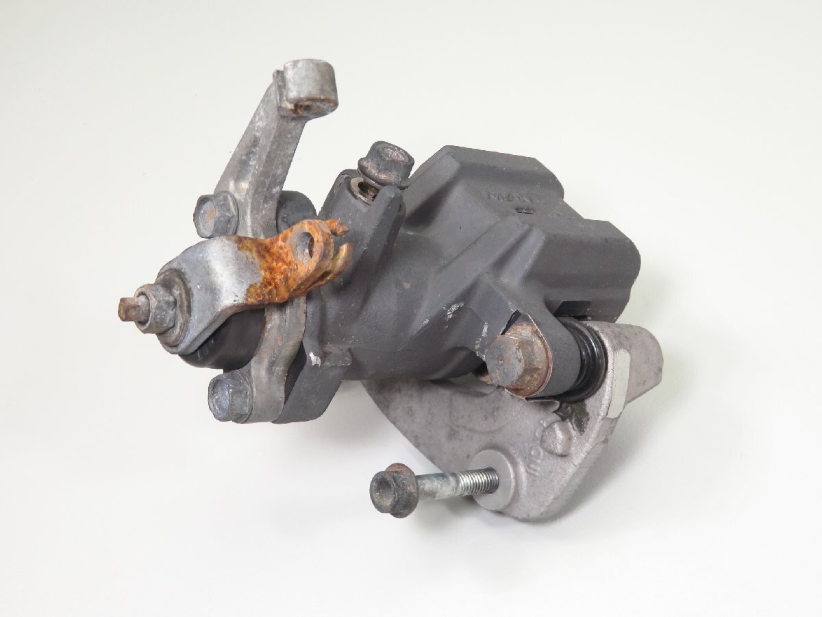 FORZA/フォルツァ MF06 純正 リアブレーキキャリパー サポート付き 検 ノーマル カスタム レストア 1拍卖