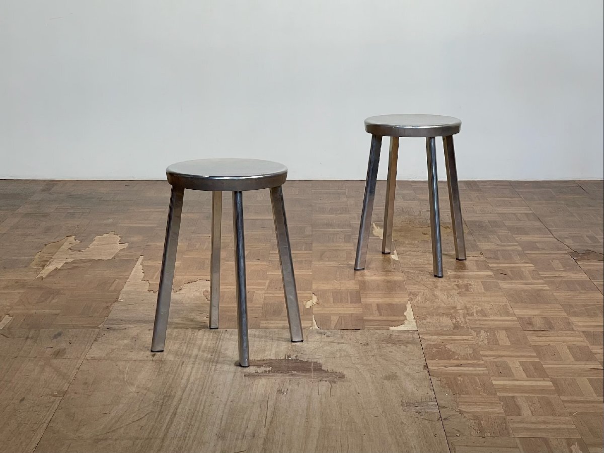 -os4154.|MAGIS 名作 深澤直人 アルミニウム製 DEJA-VU/デジャブ ロースツール|マジス カッシーナ エメコ コンランショップ 店舗什器拍卖