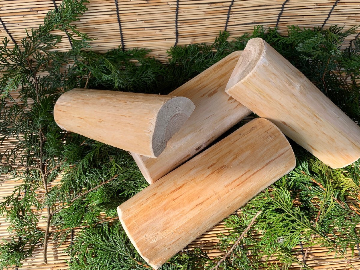 丹波ヒノキ 丸太3本セット 皮剥ぎ 直径9~6cm 長さ約20cm拍卖