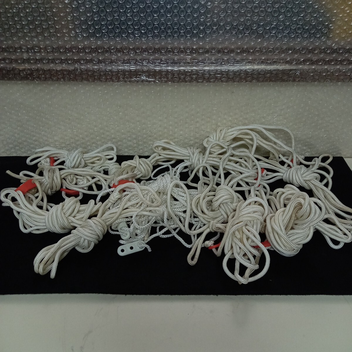 雑A-010/ロープ 長さ不均一 17個セット 万能 キャンプ テント 袋付き/L11/70826拍卖