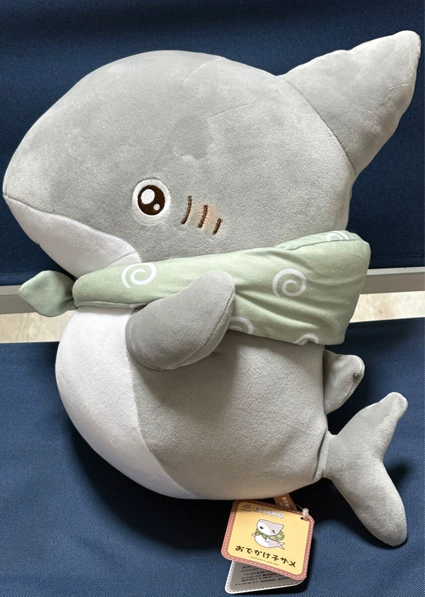新品・タグ付き【おでかけ子ザメ】全1種 ましゅもっち BIGぬいぐるみ 全高約30cm フクヤ ナムコ限定拍卖