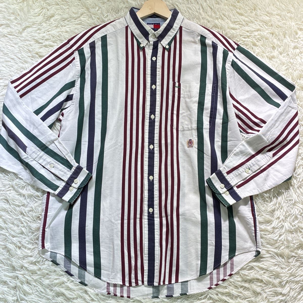 美品/Lサイズ◎TOMMY HILFIGER トミーヒルフィガー 長袖シャツ ストライプ 白 ホワイト エンブレム刺繍 メンズ トップス 古着拍卖