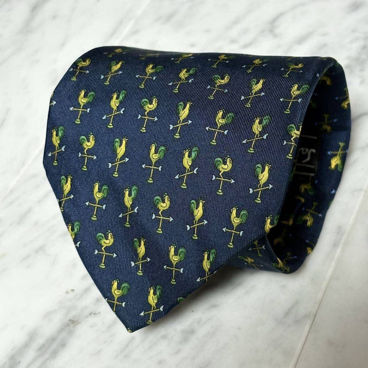 999円~ Ferragamo ネクタイ ネイビー パターン柄 総柄 (B14)拍卖
