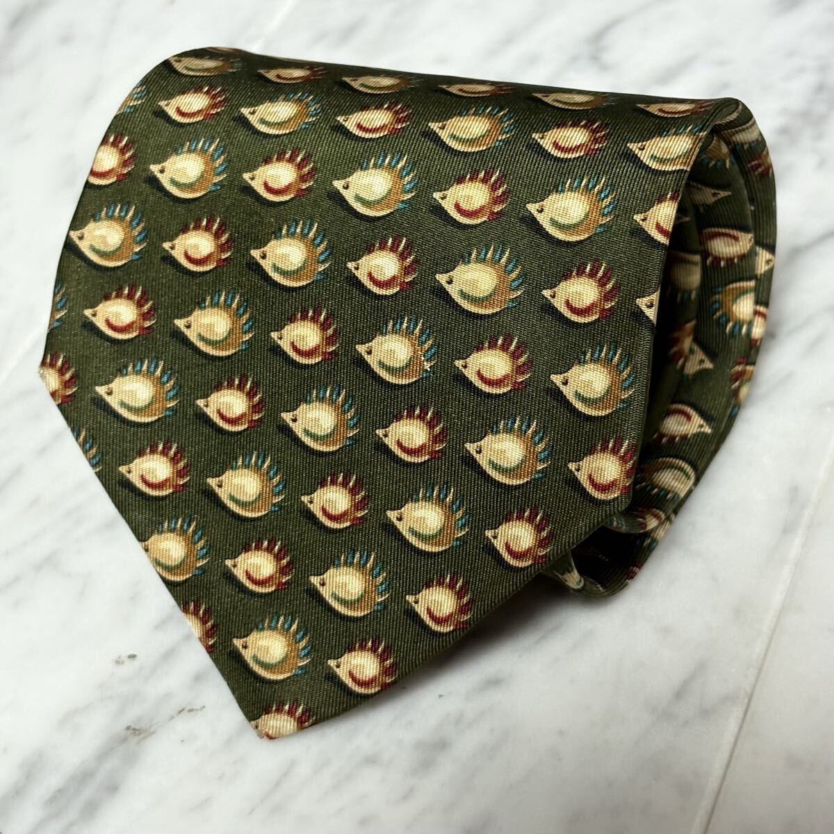 770円~ Ferragamo ネクタイ グリーン 動物柄 (GREEN B5)拍卖