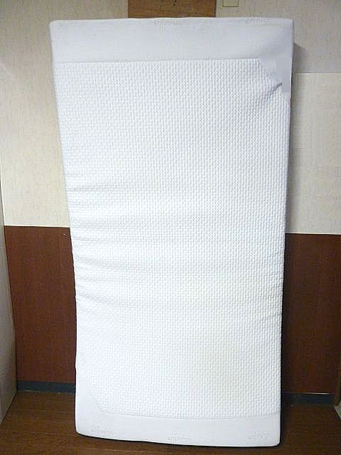 ts798 良品 TEMPUR テンピュール シングルサイズ マットレス 長さ約190cm×幅約98cm×厚み約19cm デンマーク製 寝具 シングル拍卖