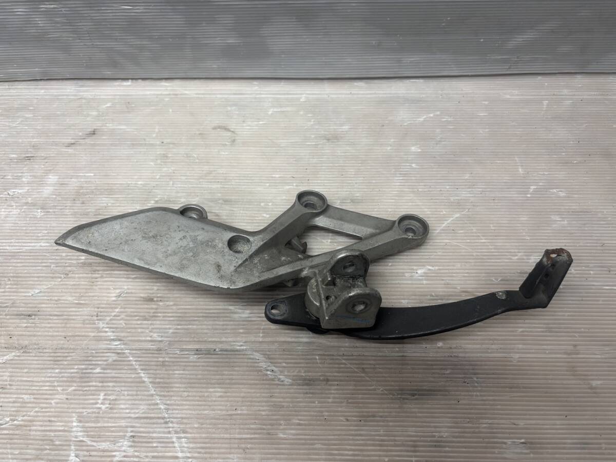 【管A0】CBR250R MC41の物と思われる右ステップ拍卖