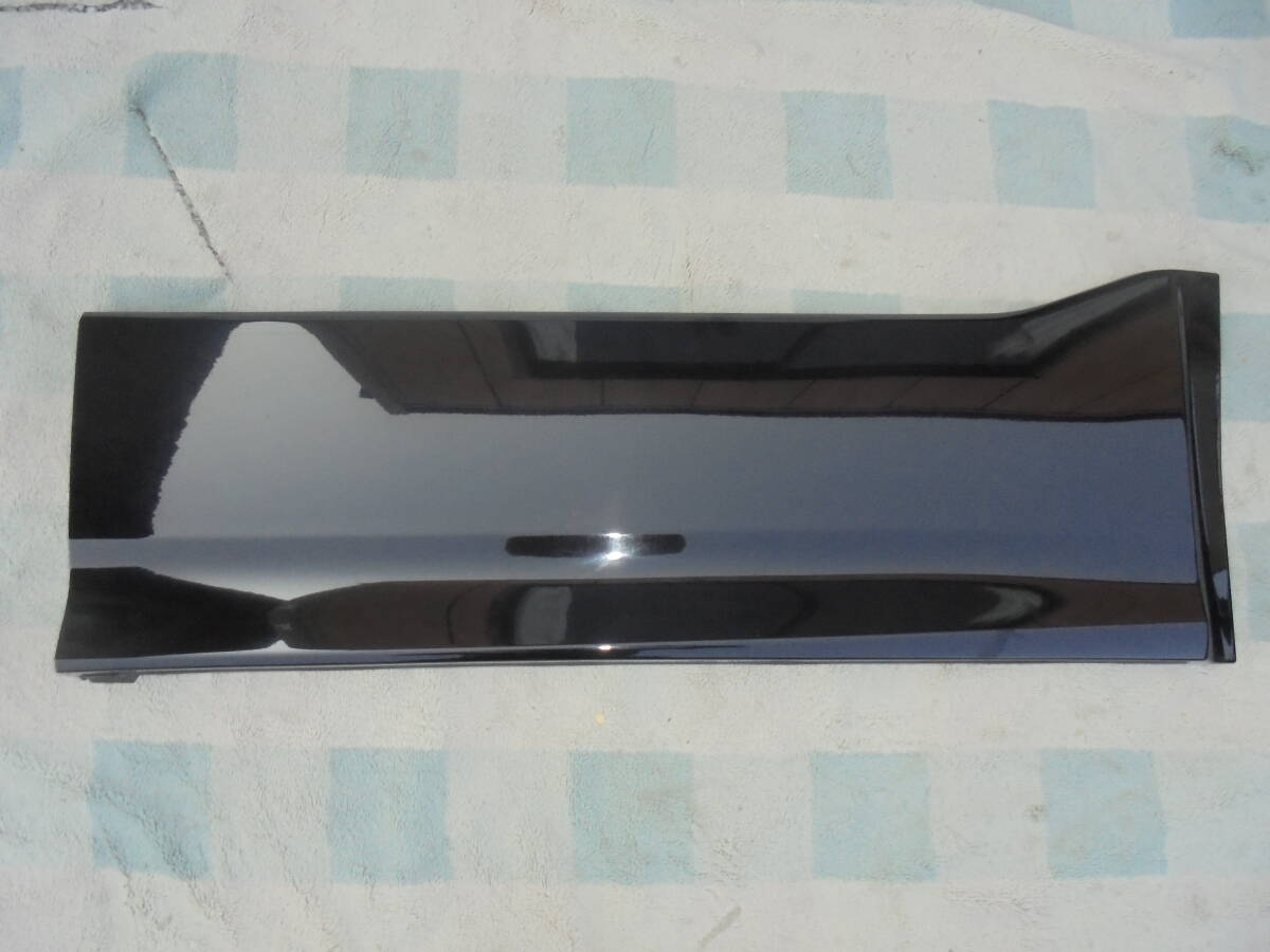 ノア Si ヴォクシー ZS ZRR80W.ZRR85W.ZWR80W 純正 右フロントドア サイドパネル 76903-28160 76913-28130 7569拍卖