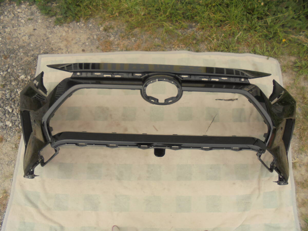 RAV4,ラブ4 MXAA52.MXAA54.AXAH54 純正 フロントバンパー 52119-42B20 ☆送料格安 ☆要確認 7594拍卖