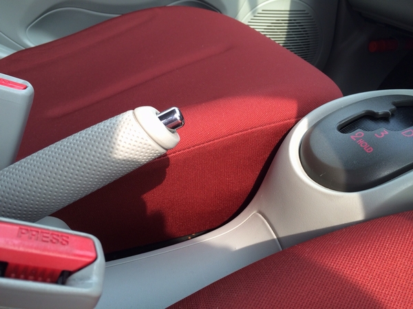 送料無料 三菱 i アイ HA1W メッキ サイドブレーキ ノブ 解除ボタン 高級感UP拍卖