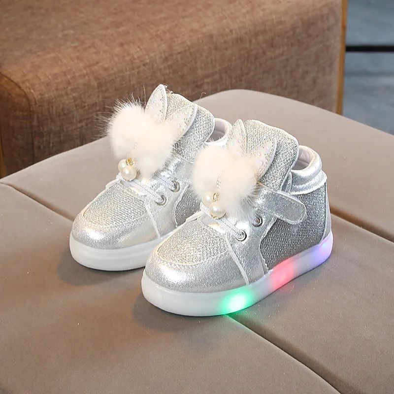 14cm キッズ 光る スニーカー シューズ 靴 LED キラキラ かわいい 韓国 うさ耳 ふわふわ 女の子 子ども お揃い ダッド シルバー GH0110拍卖