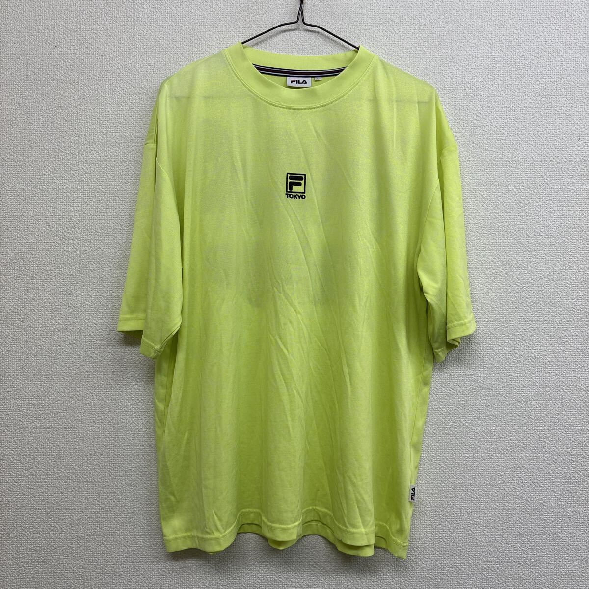 22. FILA フィラ 半袖Tシャツ スポーツウェア 蛍光イエロー バックプリント メンズL拍卖