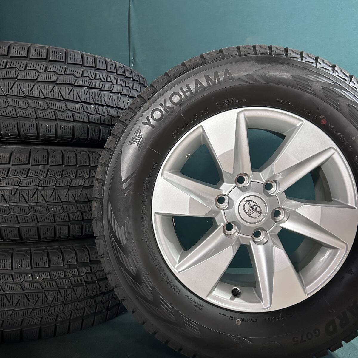 トヨタ純正★ 超バリ山★  265/65R17 ヨコハマ G075 4本セット スタッドレス 7.5J +25 プラド ランクル ハイラックス サーフ拍卖