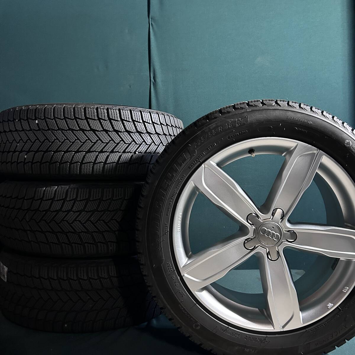 スーパーバリ山★ 225/55R18 ミシュラン X-ICE SNOW 4本セット スタッドレス 8J +28  アウディ純正拍卖