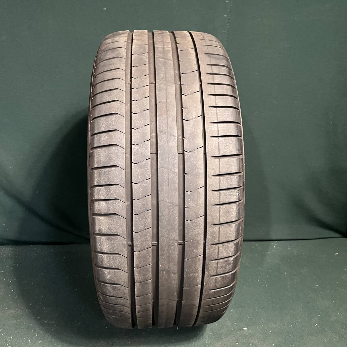 バリ溝★ 255/35R19 PIRELLI P ZERO 1本セット 夏タイヤ拍卖