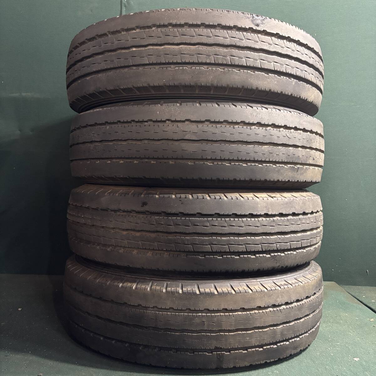 バリ山★ 格安★ 175/75R15 103/101L 12PR ヨコハマ LT151R 4本セット ラジアル 拍卖