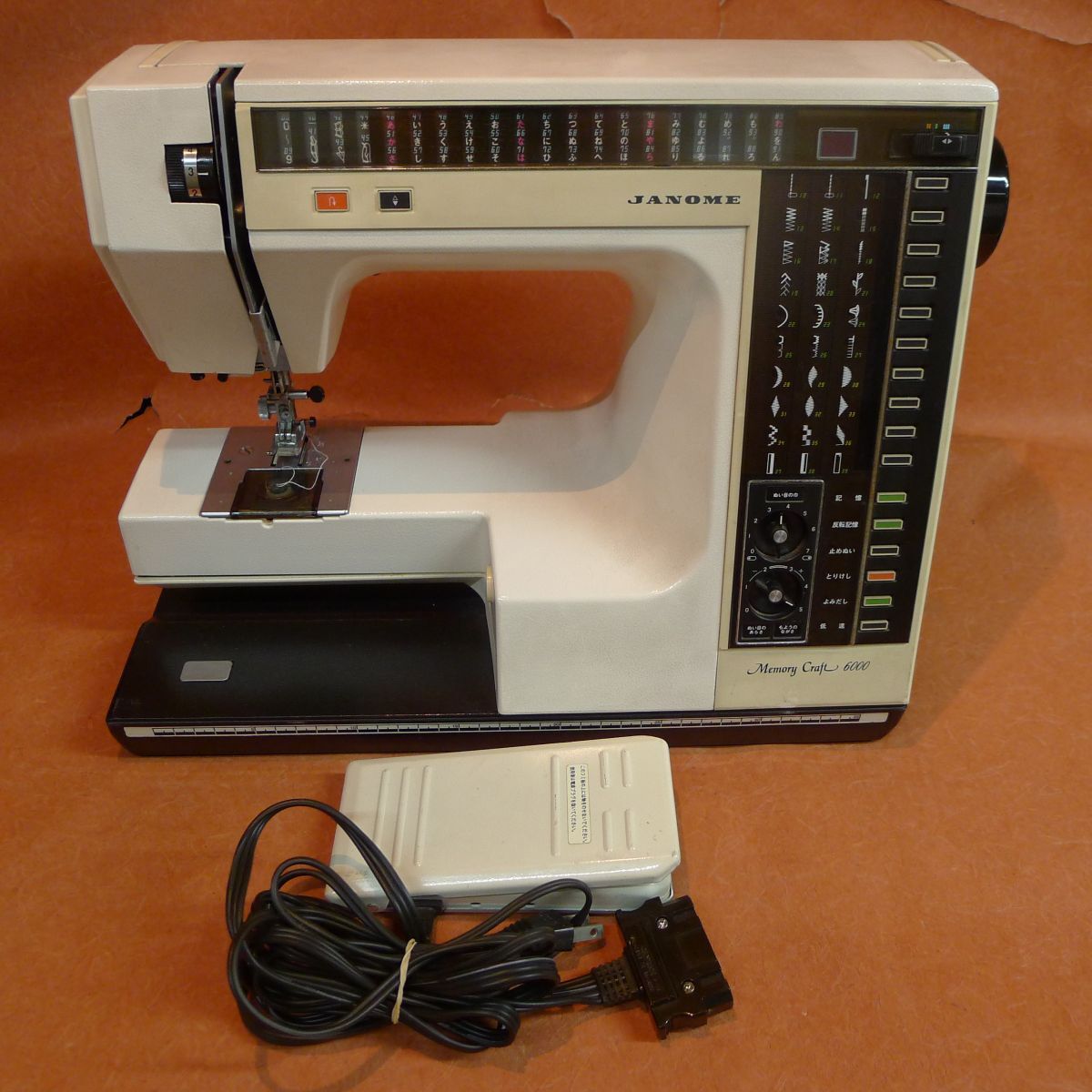 h◆215 ミシン JANOME ジャノメ Memory Craft 6000 メモリークラフト ハンドクラフト 手工芸 通電確認済 ジャンク品/140拍卖