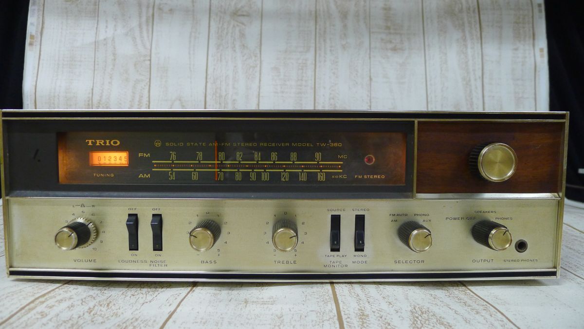 h◆ 1012 TRIO AM/FM ステレオ レシーバー 型番 TW-360 ビンテージ 通電確認済 音響機器 アンプ トリオ/140拍卖