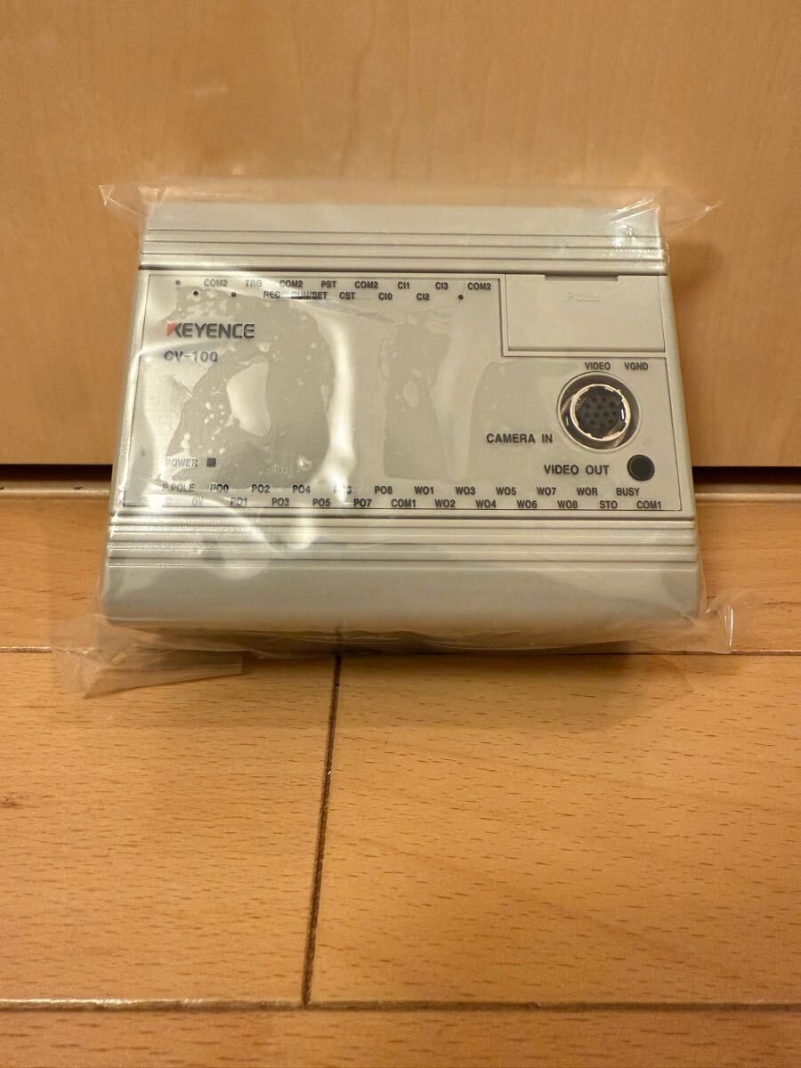 KEYENCE CV-100 カメラコントローラ 未使用品拍卖