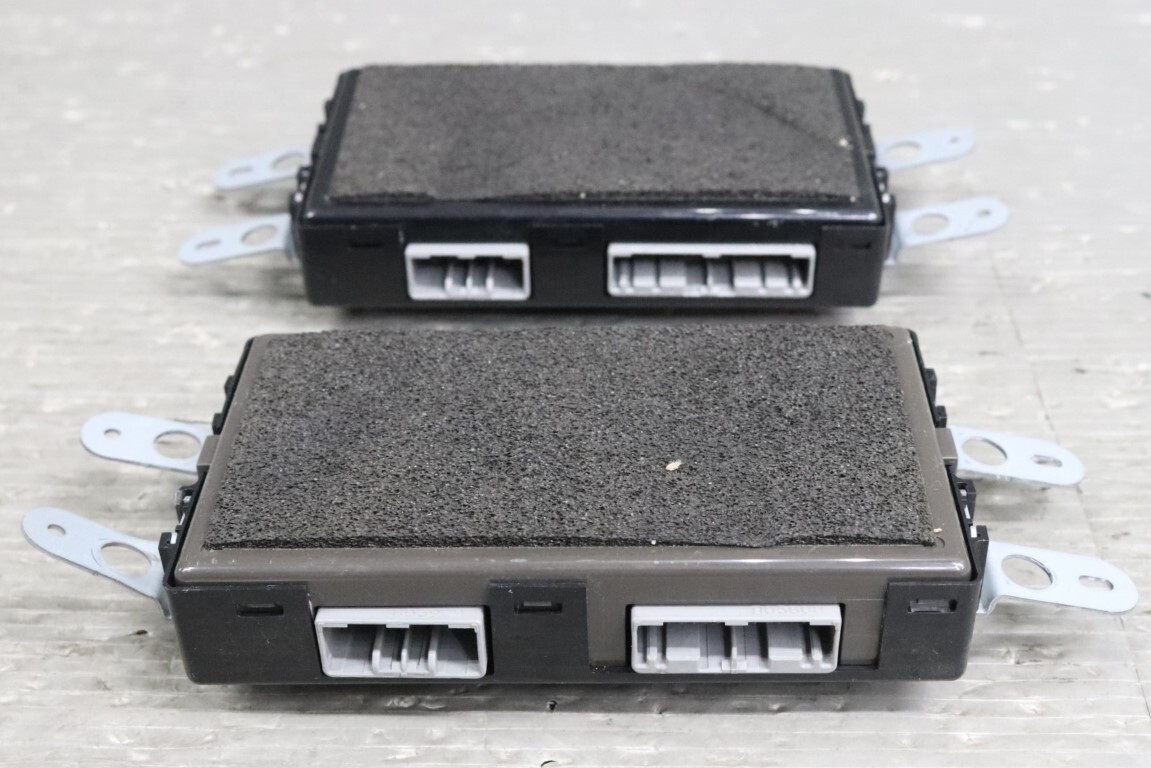 ホンダ レジェンド (KB1) 純正 ドアコントロールユニット 左右セット 38860-SJA-J13 G8C-HG4D 38860-SJA-J03 G8C-HG2E 右 左 Honda p053070拍卖