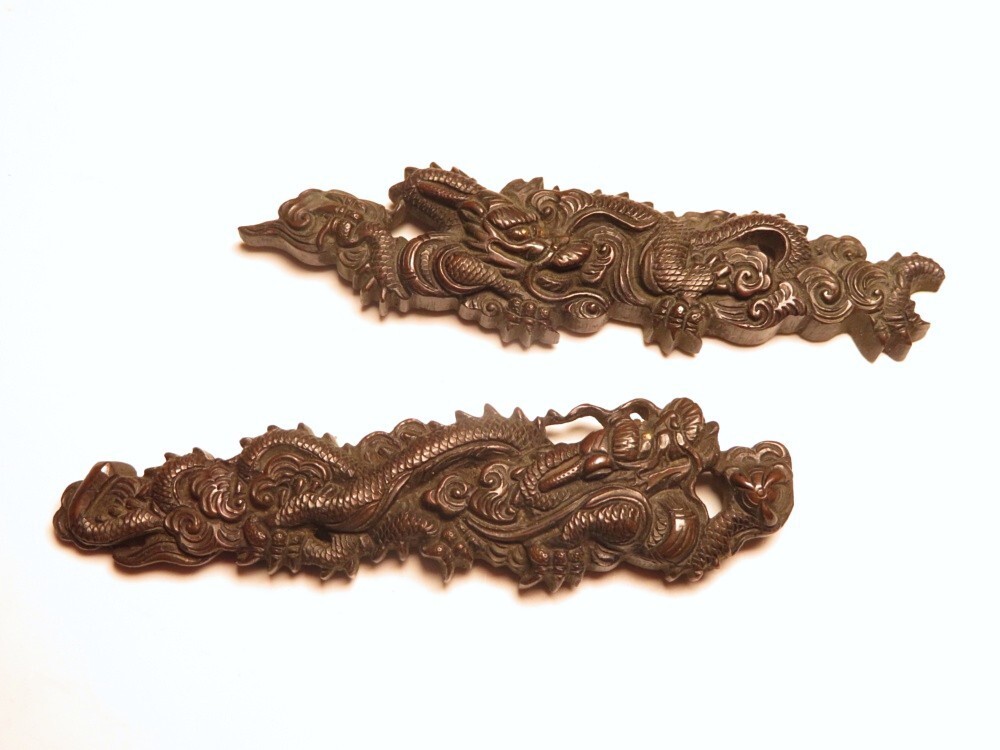 【11210】刀装具 江戸~明治 赤銅地 龍 目貫(初品・買取品)拍卖