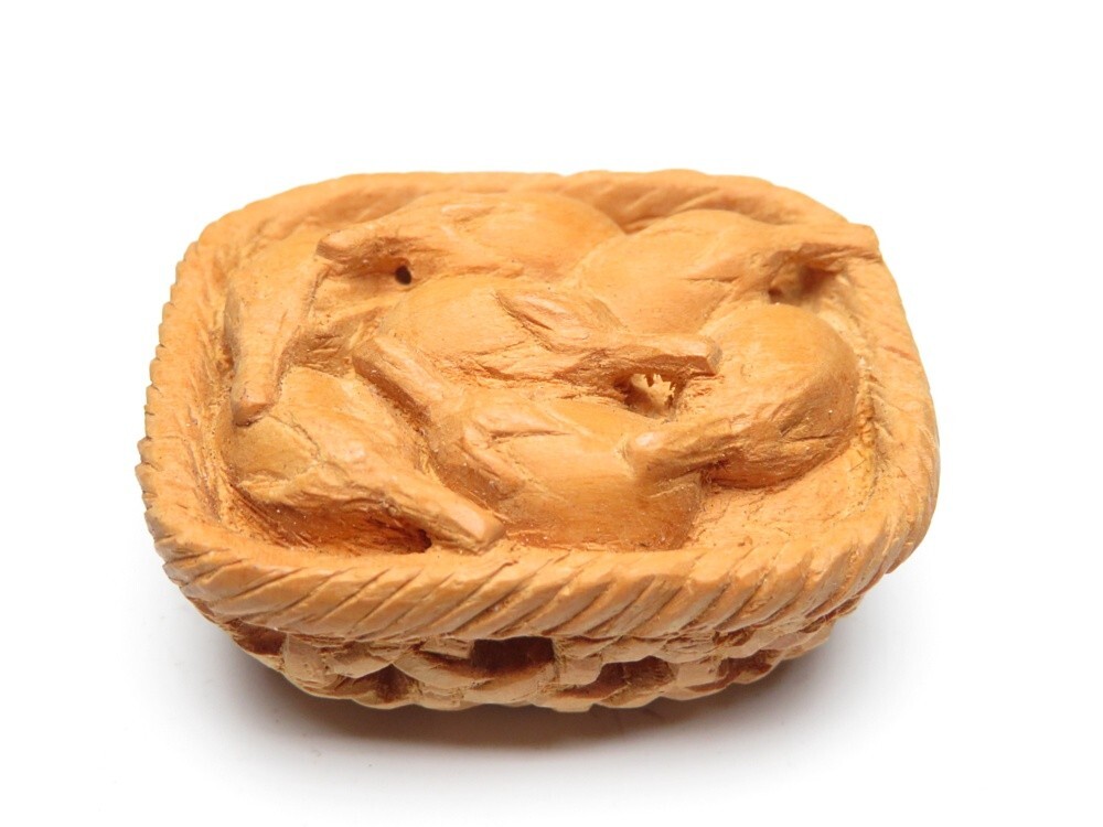 【11466】明治期 堤物 木製 茄子 野菜 根付(初品・買取品)拍卖