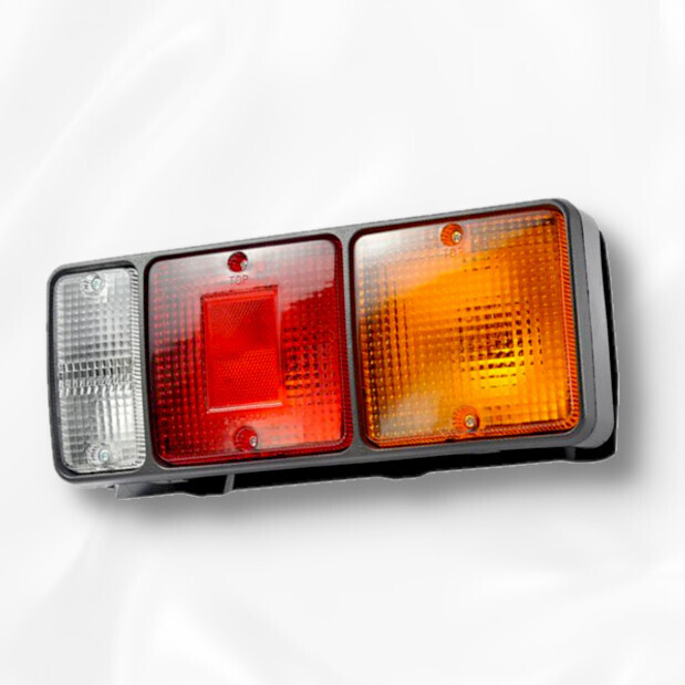 三菱ふそう NEWキャンター 24V ライト 平成5年11月〜平成14年6月 純正タイプ テールライト テールランプ ランプ 右 右側 運転席側 新品拍卖