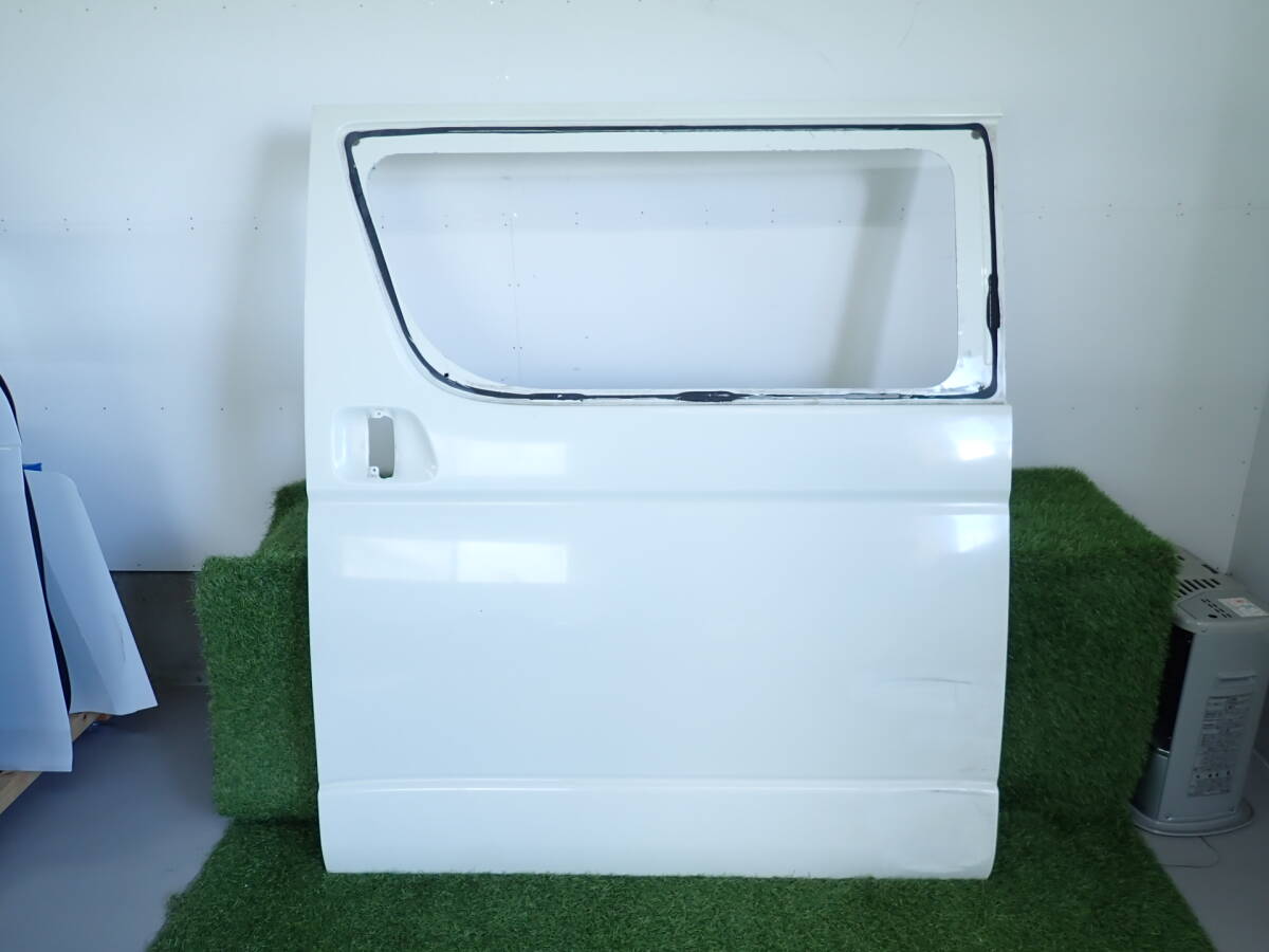 200系 1型 2型 3型 4型 5型 6型 7型 ハイエース 純正 左 スライド ドア パネル 058 ホワイト 【25-1061】拍卖