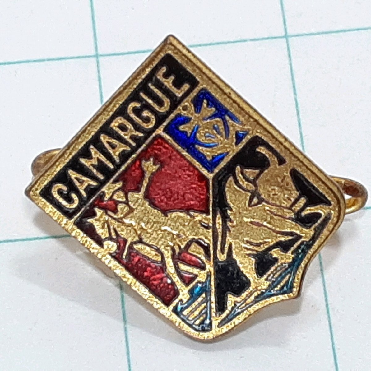送料無料)フランス カマルグ 旅行観光記念 輸入 ピンバッジ ピンズ PINS A31432拍卖