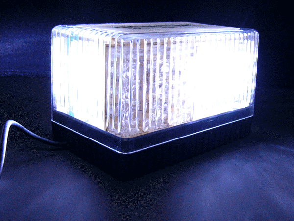 LEDフラッシュライト 48LED 12V 白 作業灯 警告灯等拍卖