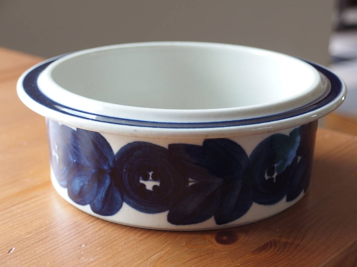 SALE!Arabia アラビア Anemone アネモネ キャセロール、ボウル 18cm Ulla Procope(ウッラ・プロコペ)拍卖