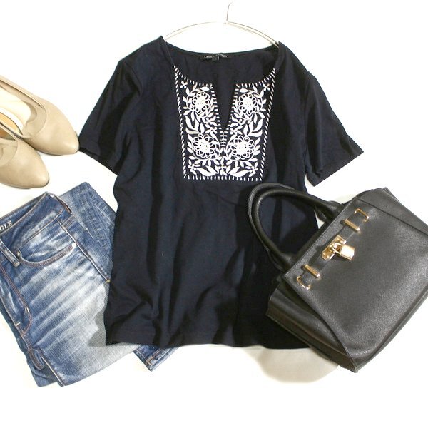 美品 LAURA ASHLEY ローラアシュレイ 刺繍入り コットン ストレッチ カットソー L 春 夏 25D07拍卖