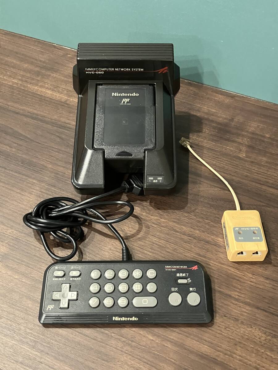 ■ファミリーコンピュータ/通信アダプタセット/レトロ/当時のもの/ファミコン/任天堂/HVC-050/FAMILY COMPUTER NETWORK SYSTEM/Nintendo拍卖