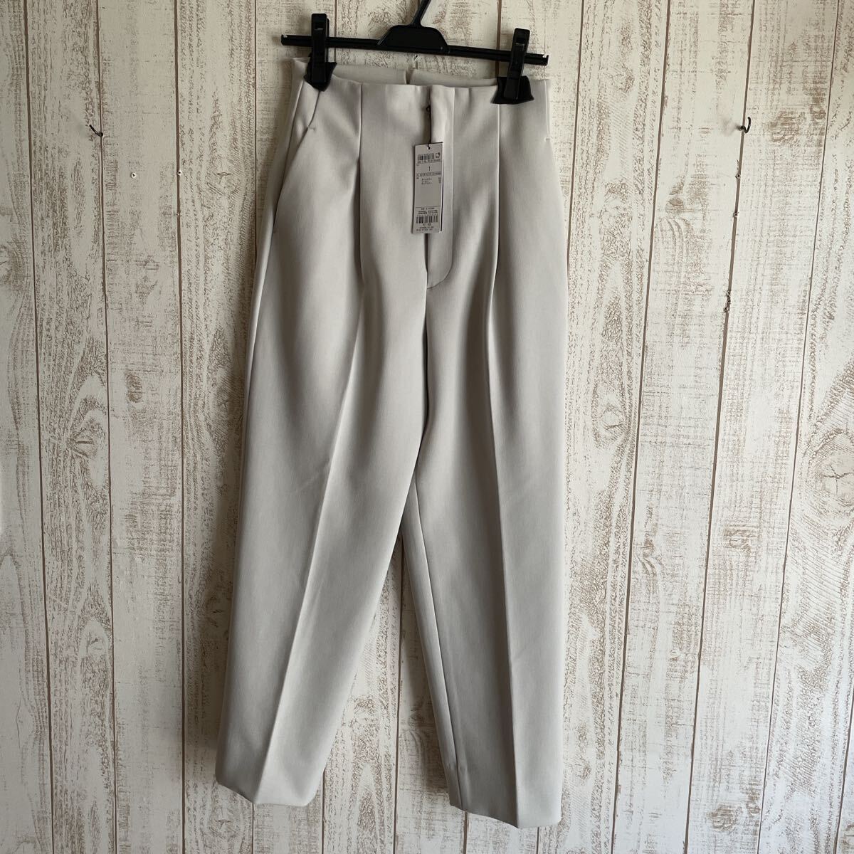 新品 uncrave アンクレイヴ カルゼ ハイウエスト パンツ拍卖