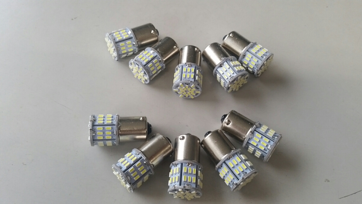 24V専用 S25  LED 1206チップ  54SMD 眩しい光 シングルホワイト 10個セット.人気 トラック 船舶にも!拍卖