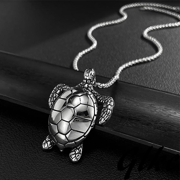 【メンズ向けの個性的なステンレス製ネックレス】 海亀ネックレス ステンレス 金属アレルギー対応 アウトドア リアル海亀 シルバー拍卖