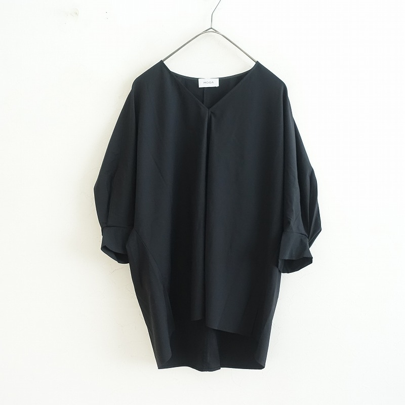 【美品/2025SS/定価2.6万】モガ MOGA *クールトリコットVネックドルマンスリーブトップス*2黒プルオーバー(25-2507-692)【32H52】拍卖