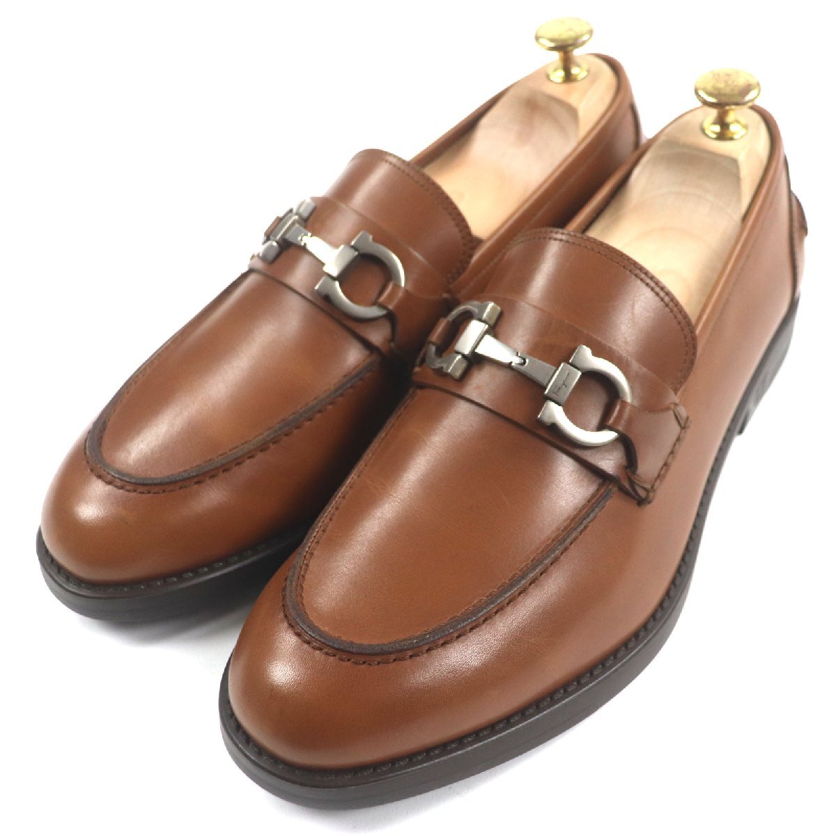 未使用品▼Salvatore Ferragamo サルヴァトーレフェラガモ ガンチーニ金具 Uチップ レザーシューズ ローファー ブラウン 8 伊製 メンズ拍卖