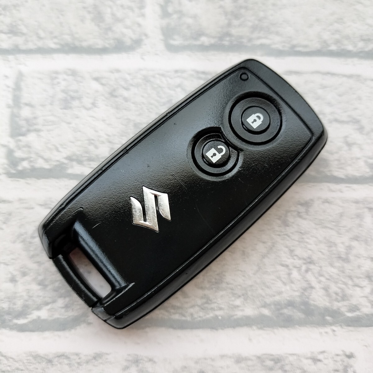 ☆送料無料/スズキ/純正/2ボタン/スイフト/エスクード/SX4など/キーレス/スマートキー☆B2507-21-1拍卖