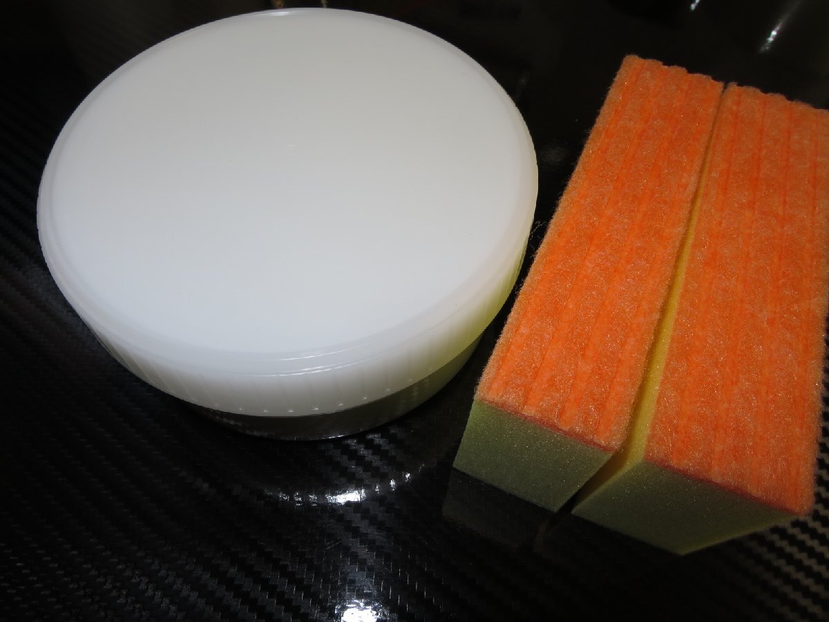 業務用 ガラス研磨剤 ウロコ除去 油膜除去 研磨剤不使用 約200g 研磨パッド2個付 強力! 約30台分 収益性UP 酸化セリウム ウロコ除去剤拍卖