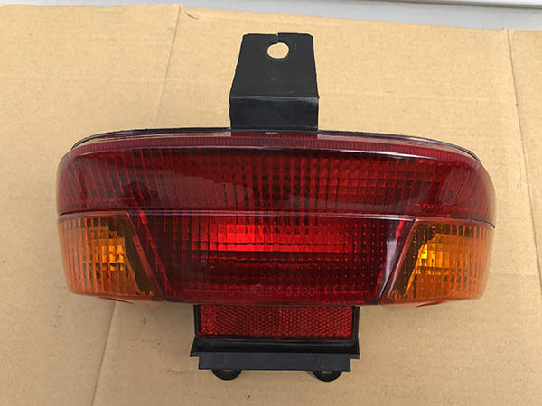 ホンダ スーパーディオ AF27 純正 テールランプ スーパー DIO テールライト レンズ拍卖