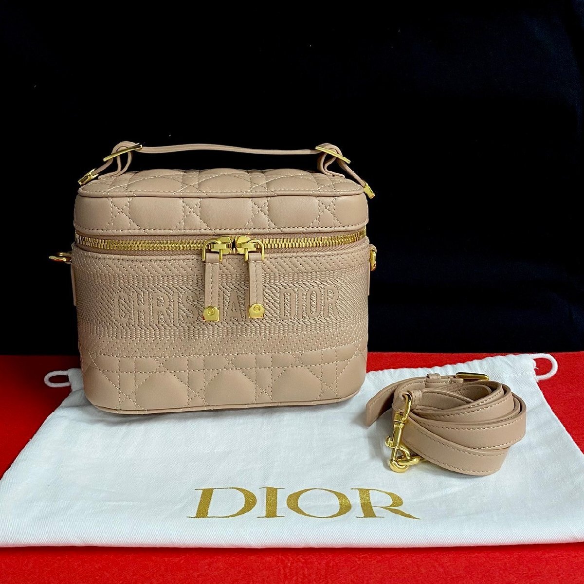 極 美品 袋付 Christian Dior ディオール トラベル スモール バニティ カナージュ レザー 2way ショルダーバッグ ピンクベージュ 68287拍卖