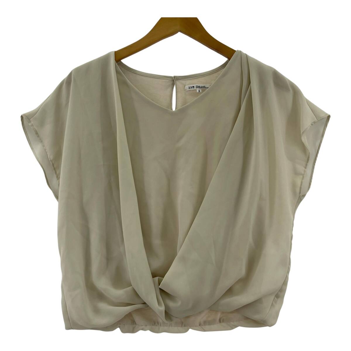 23区 とろみタック ブラウス size38/ライトベージュ ゆうパケットOK拍卖