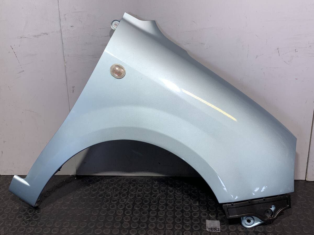 L650S L660S mira GINO ミラジーノ フロント フェンダー パネル 右側 運転席側 サイドマーカー付 水色メタリック ダイハツ純正拍卖