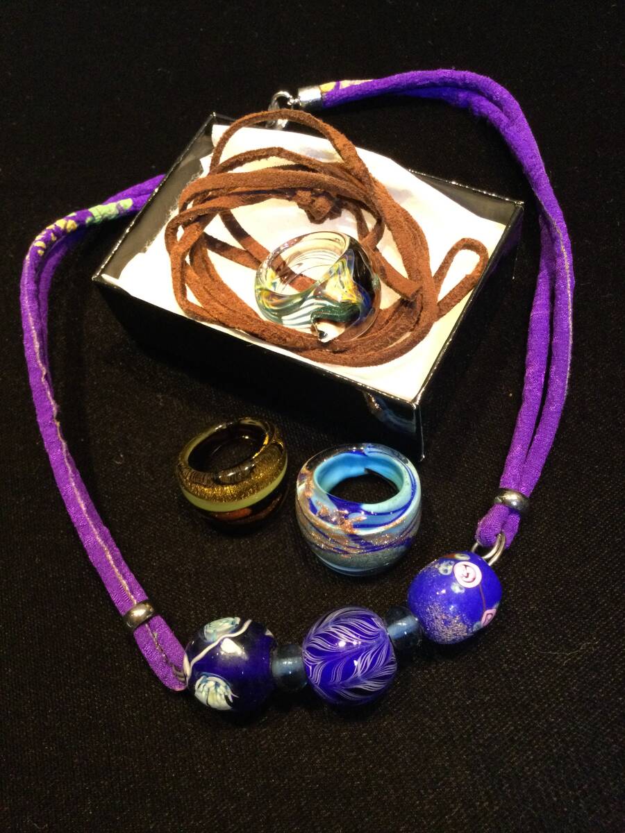 美品 ヴィンテージ トンボ玉アクセサリー ネックレス 指輪 ガラスジュエリー 4点まとめて アクセサリー 拍卖