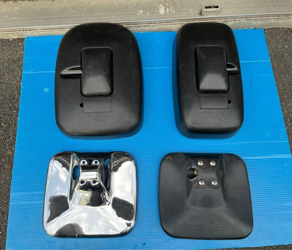 当時物 / 三菱 ふそう 純正品 電動 ミラー 左 側 右 側 / アンダー メッキ カバー 運転席 助手席 ザ ・ グレート / 旧 グレート 純正 3点拍卖