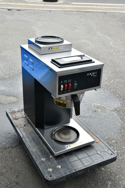 IE132 閉店による買取品 業務用 店舗用 コーヒーマシン ブルーマチックジャパン 拍卖