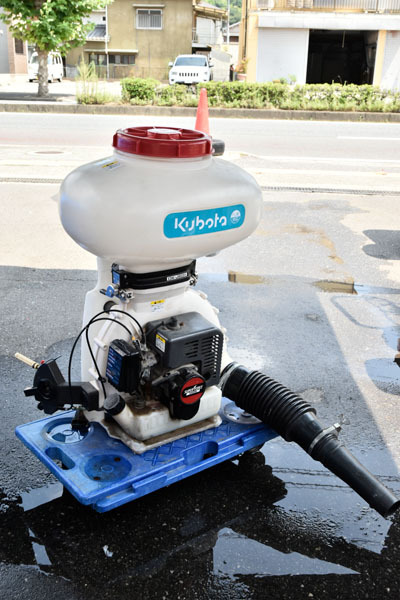 DF034 Kubota 動力散布機 DK-J60t 混合ガソリン エンジン式 背負式 1kg剤対応 中古 散布機 噴霧機 動噴 動散 噴霧 散布 農薬拍卖