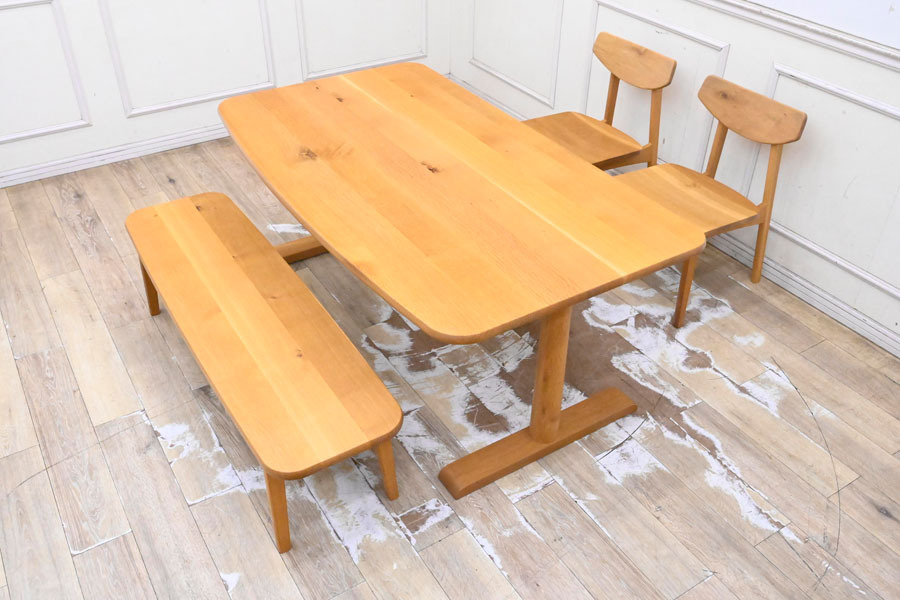 IF16 飛騨産業 キツツキ オーク材 節使用の重厚感 総無垢 ダイニング4点セット 食卓テーブル 食卓机 椅子 ダイニングチェア ベンチ 4人用拍卖